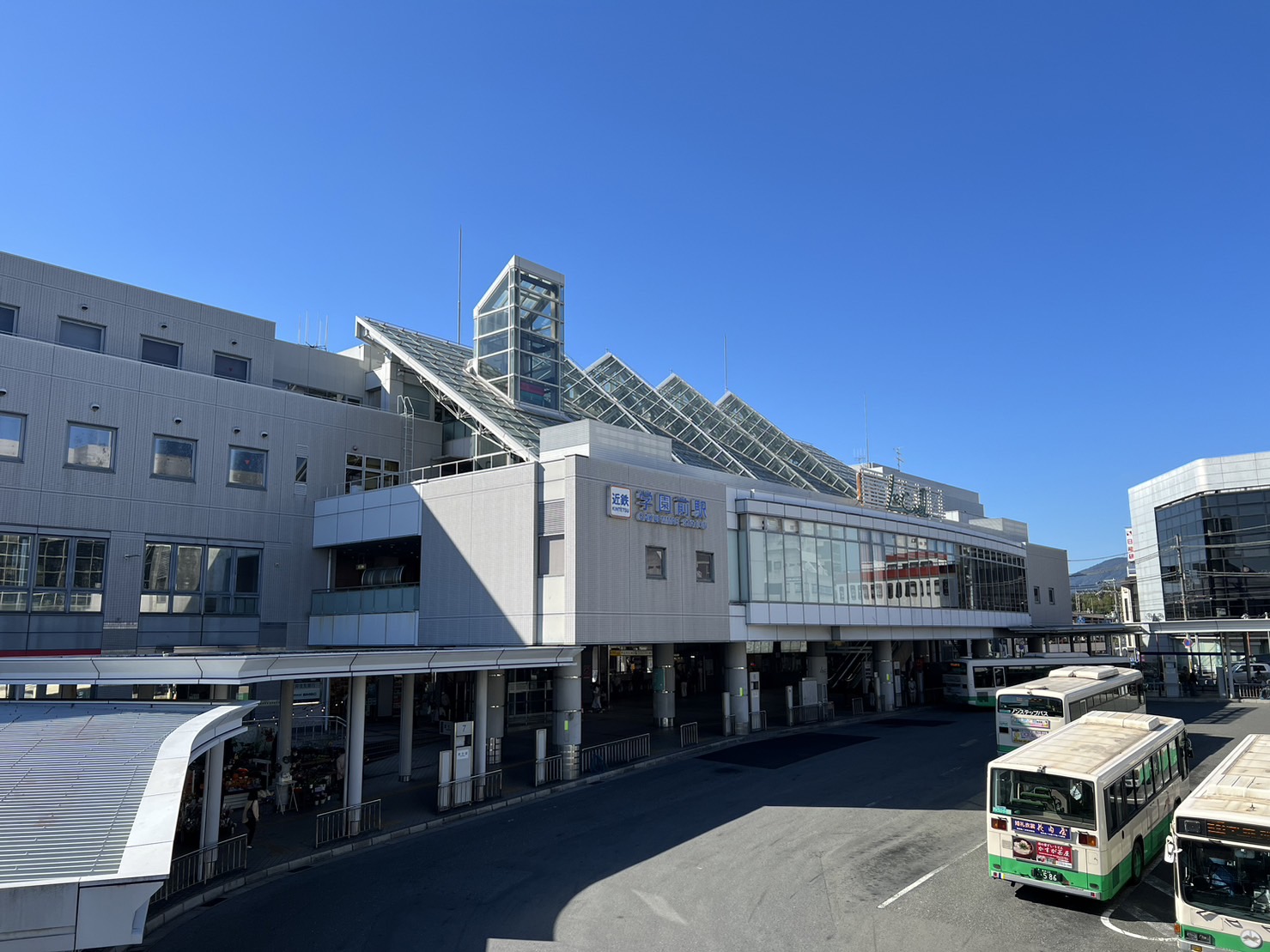 学園前駅 学園前駅